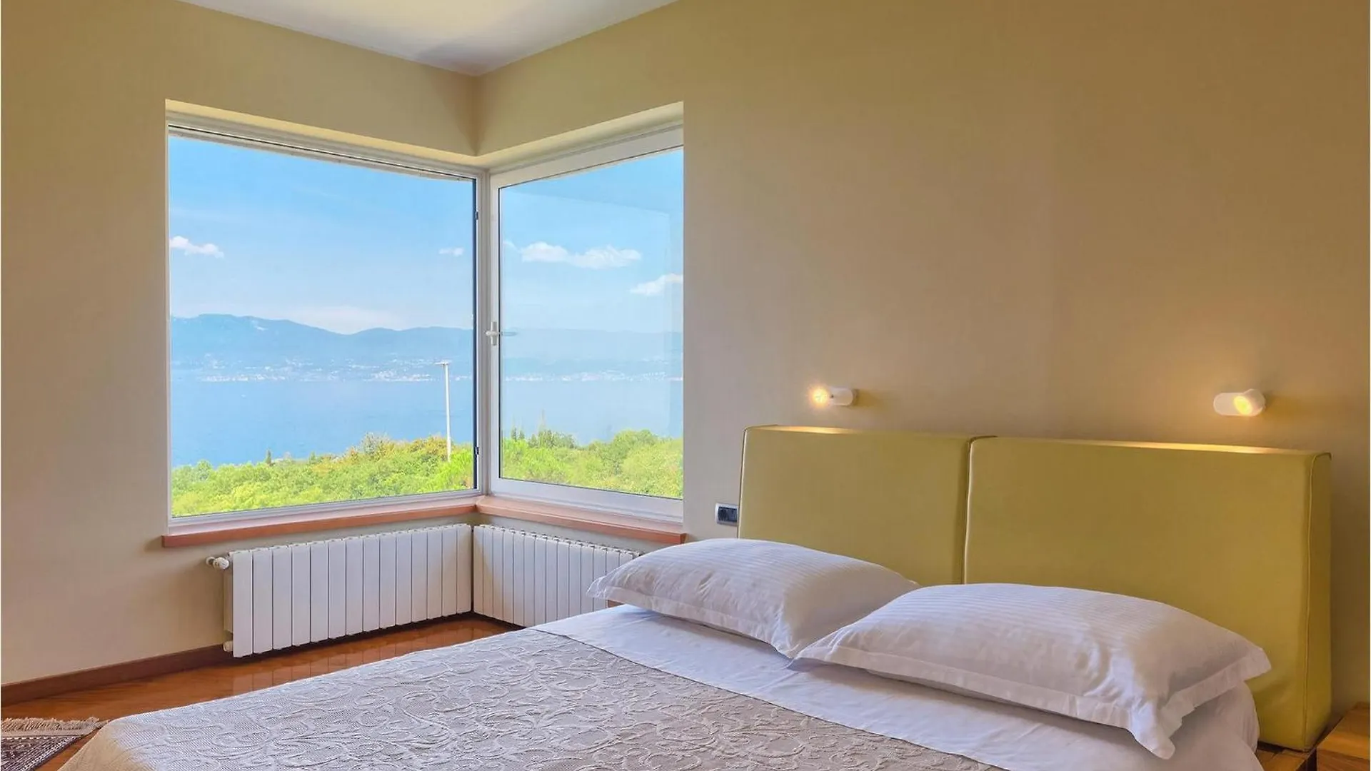 Holiday home Villa Kamik Zurkovo